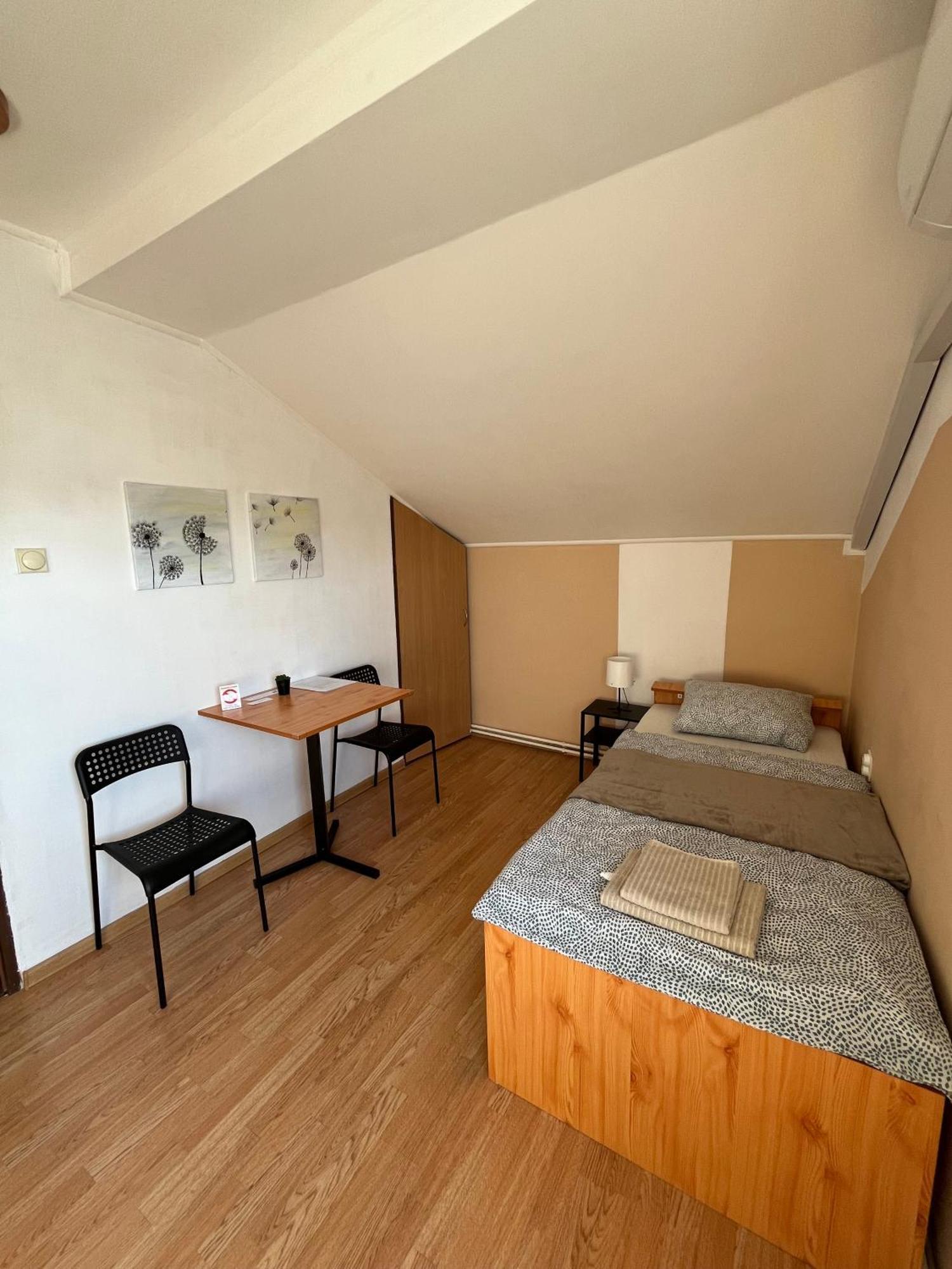 Appartamento Sobe Zoka Subotica Esterno foto